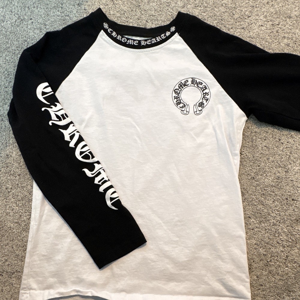 Chrome Hearts Men's S White/Black Long Sleeve Logo Graphic T-Shirt. 1 to 1.