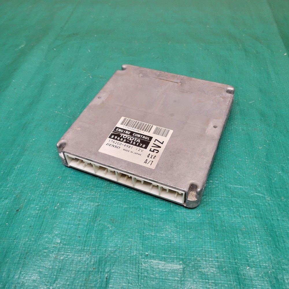 1999-2000 Toyota Runner 4x4 Engine Control Unit ECU OEM 89666-35170