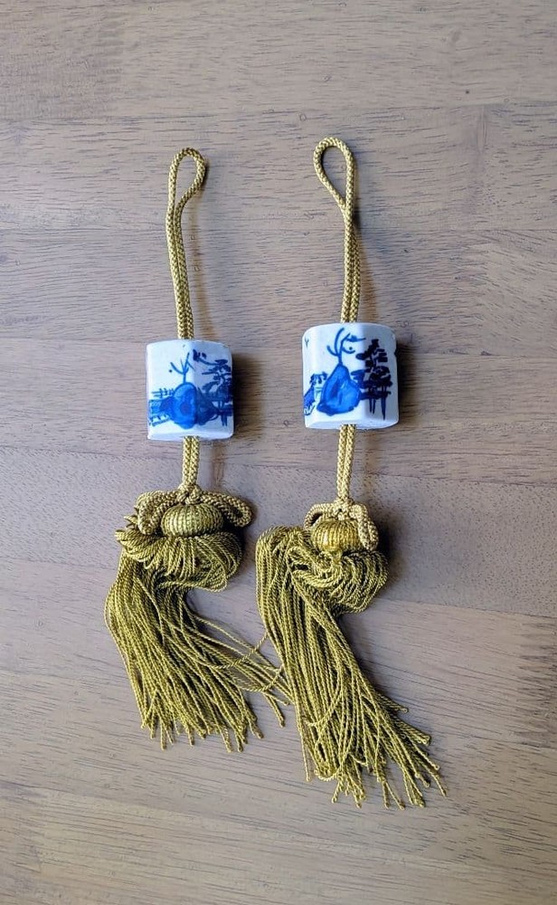 Fuchin Set of 2 Ceramic Blue Hanging Scroll Accessories, Gold Tassels