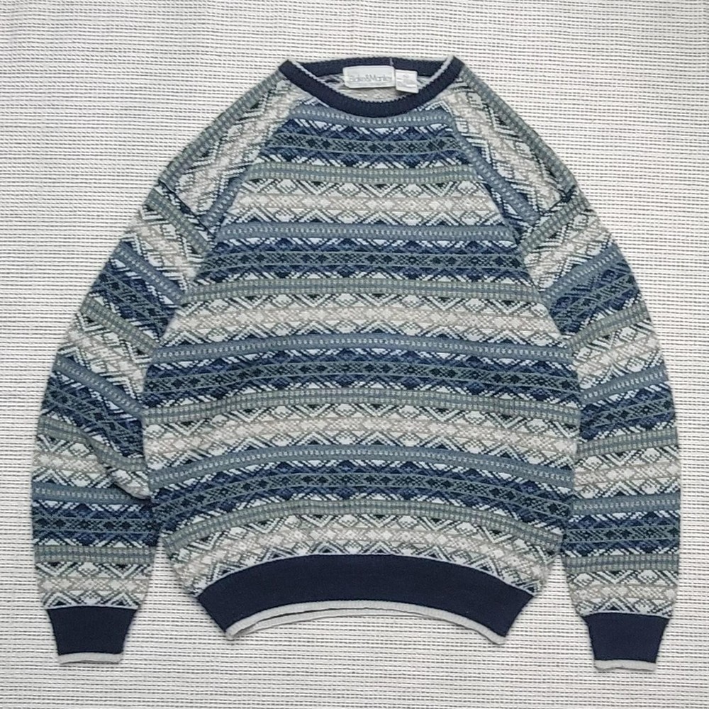 Vintage 90s abstracts pattern, knitted crewneck sweater Size Medium