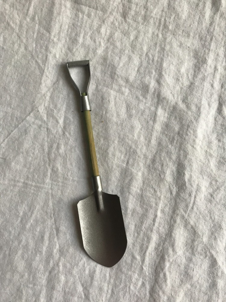 Authentic Byers Choice  Doll Accessory Gardening  Shovel