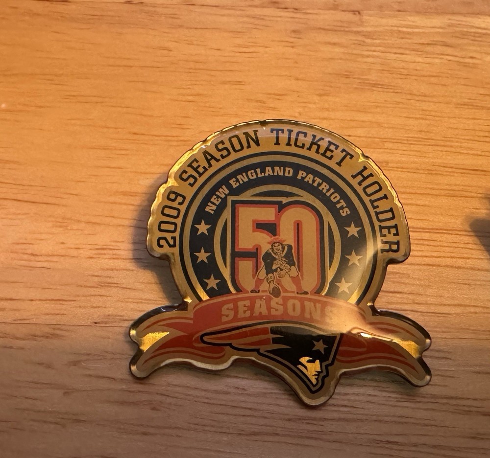 New England Patriots Season Ticket Holder 2009 Pin