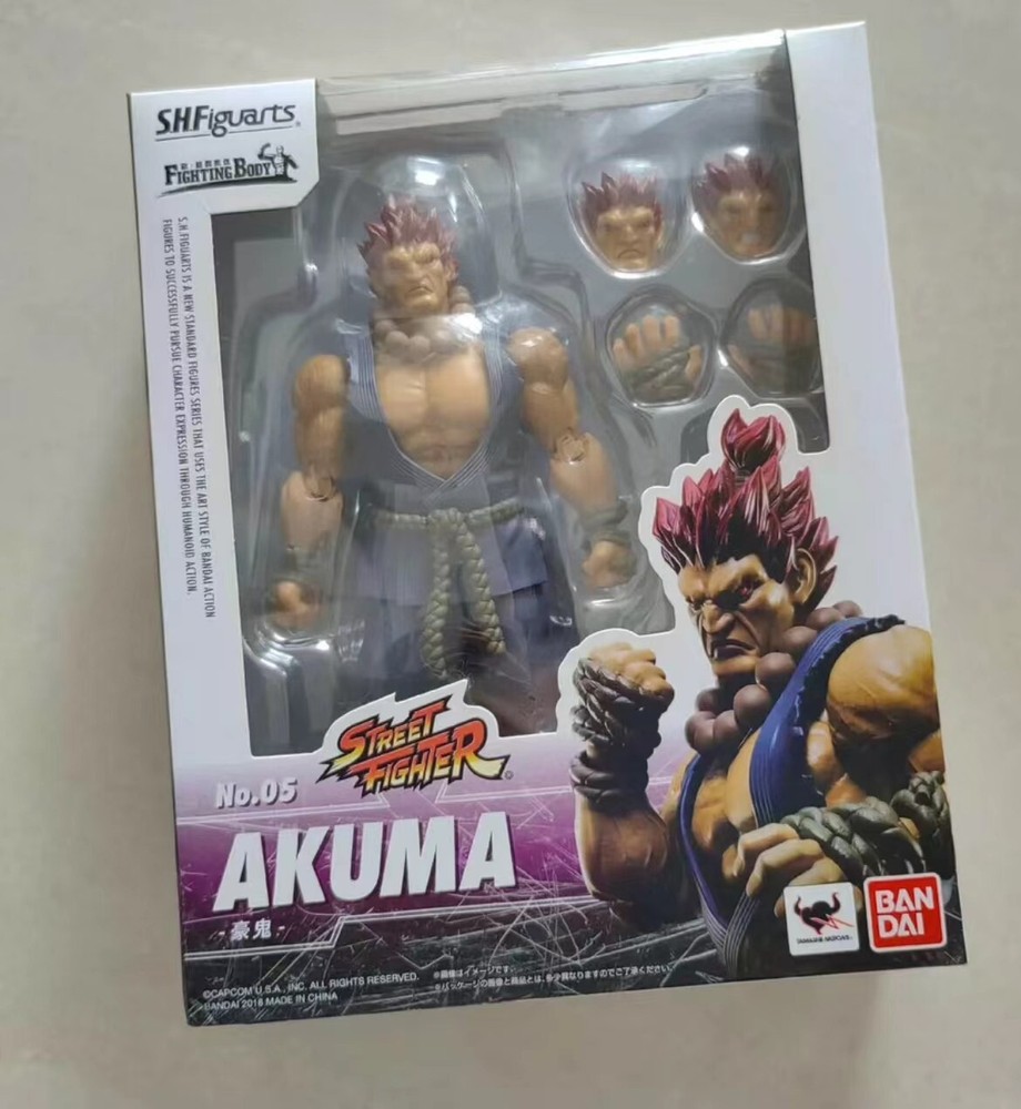 Bandai S.H. Figuarts Street Fighter Akuma Gouki Action Figure No.05 SHF Toy New