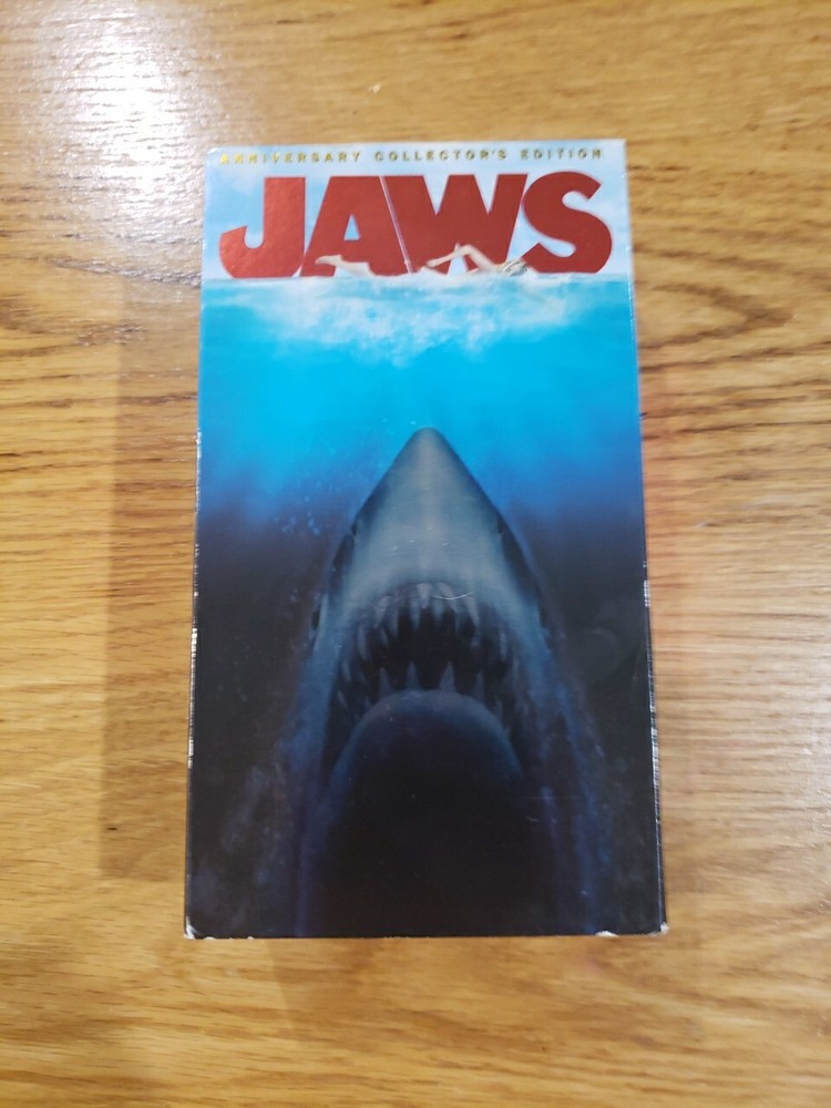 Jaws (VHS, 2000, 2-Tape Set, Anniversary Collectors Edition Double-Pack)