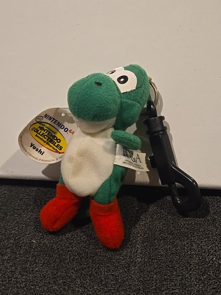 Vintage 1997 Official Nintendo 64 Yoshi Beanbag Plush Keychain + Hang & Tush Tag