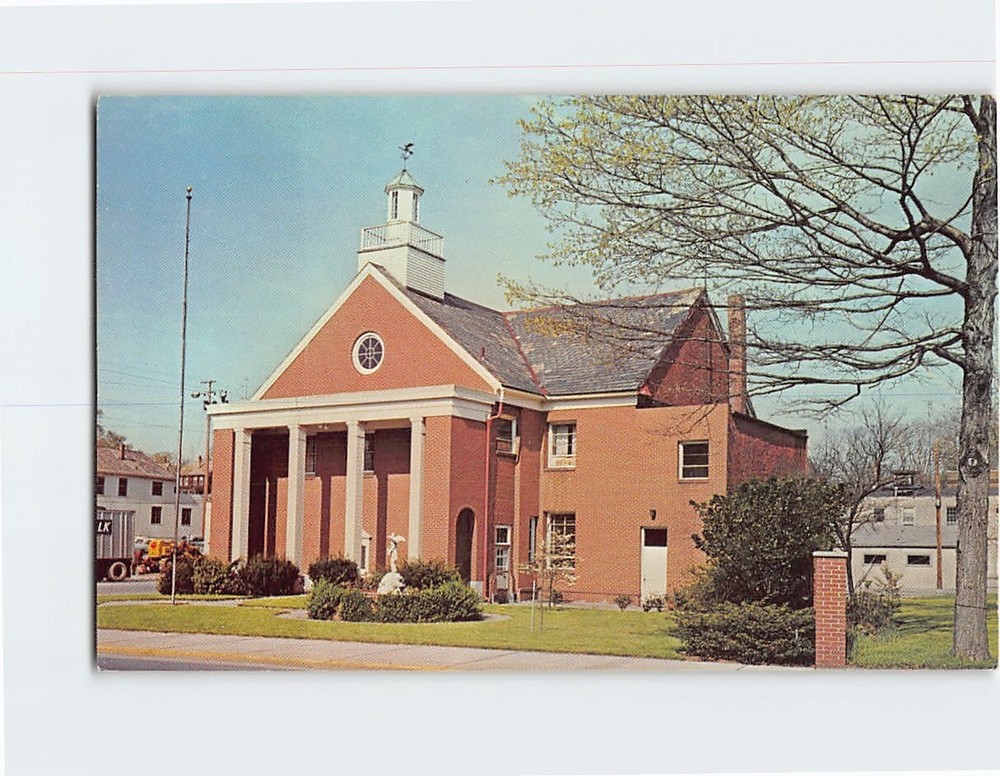 Postcard The Village Green Salem Ohio USA