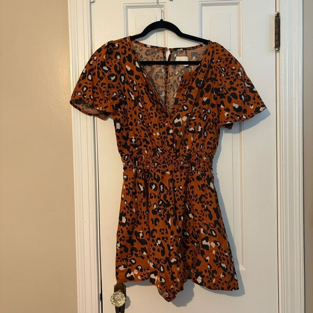 Anthropologie Somerset Romper Linen Leopard Print Shorts - Small