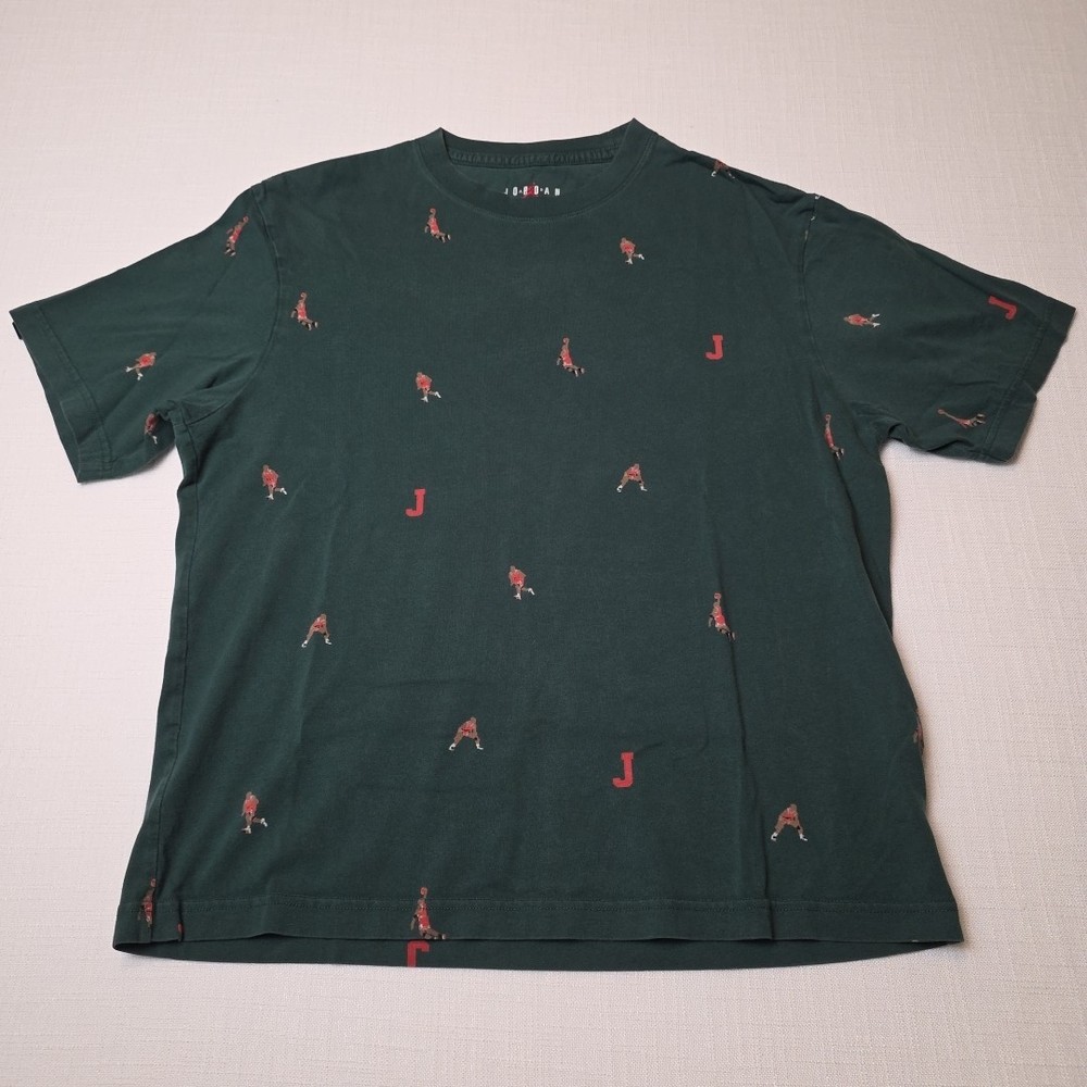 Air Jordan Holiday Green All Over Jumpman Print Men’s T Shirt Medium