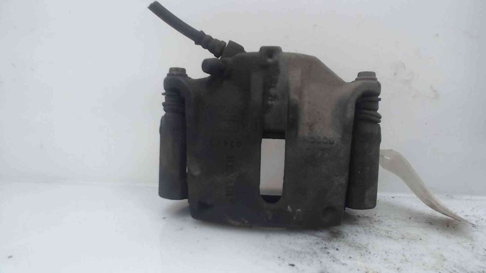 Renault Megane II Front Right Brake Caliper 7701207686