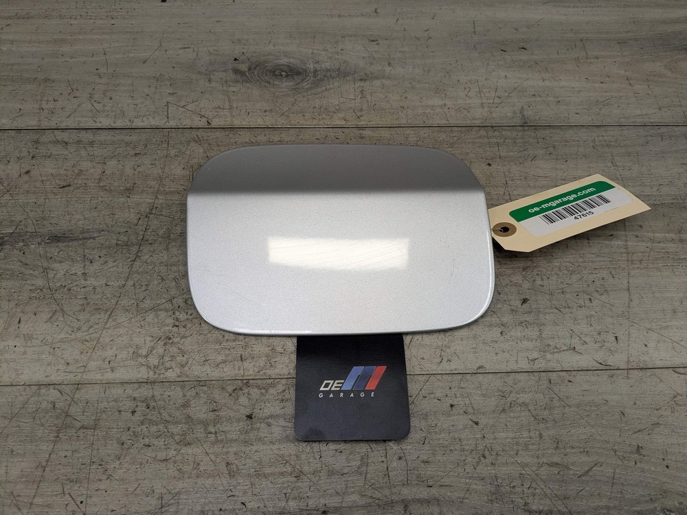 07-13 OEM BMW E70 X5 X5M Rear Fuel Gas Tank Flap Lid Cover Cap Silver 354