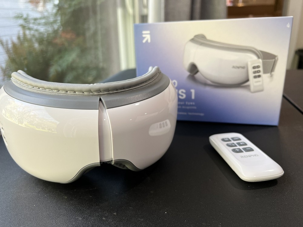 Renpho Eyeris 1 Bluetooth Heated Eye Massager with Music for Soothing Relief