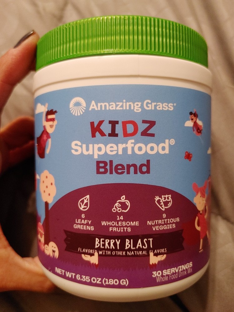 Kidz Superfood Berry Blast Nutritional Supplement 30 Servings Organic Greens