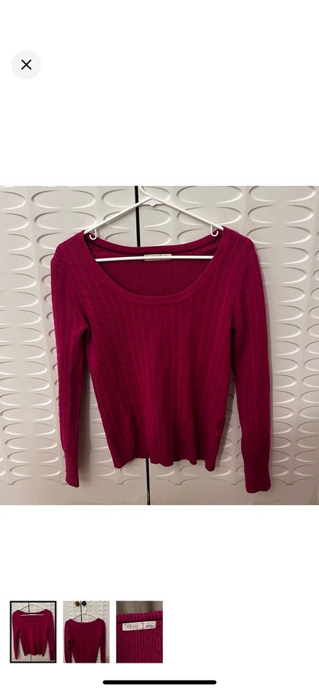 Old Navy Women’s Small Fuchsia Knit Sweater Scoop Neck Long Sleeve EUC