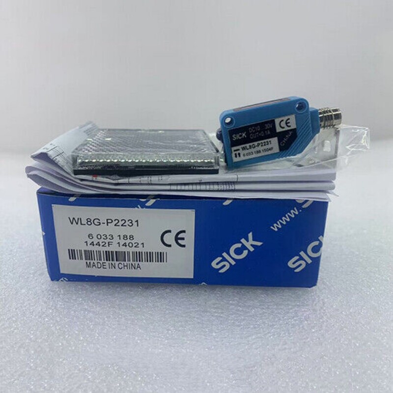 SICK WL8G-P2231 Photoelectric Sensor One New WL8GP2231 Free Shipping