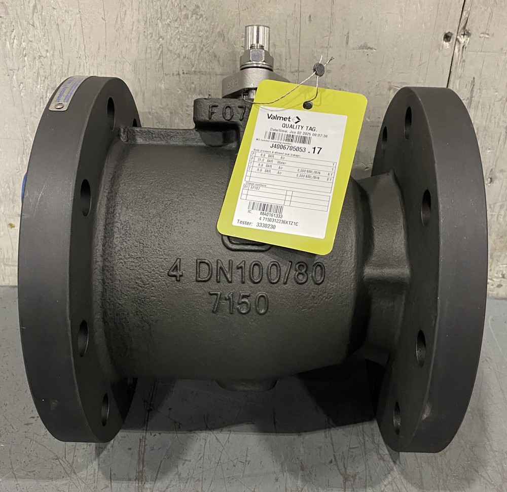 Jamesbury MA0161333 4” Ball Valve Carbon Steel 150# Flanged W/O Handle