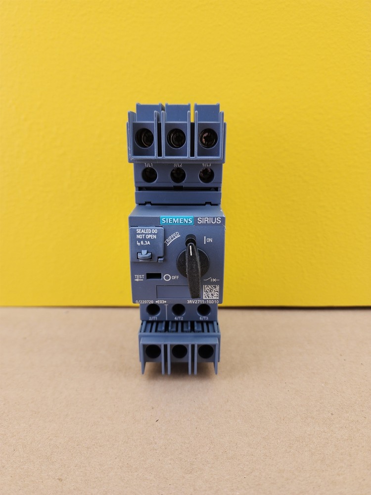 SIEMENS SIRIUS 3RV2711-1GD10 Circuit Breaker 3 Pole 690V 6.3A