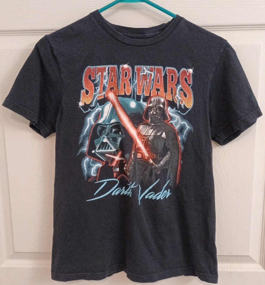Star Wars Size S Child Black Short Sleeve Tshirt Darth Vader