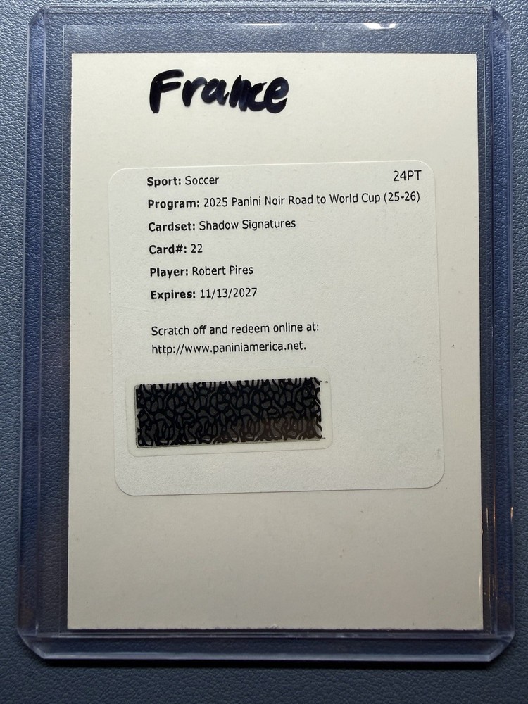 2025 Panini Noir FIFA World Cup Robert Pires Shadow Signatures GOLD /25 FRANCE