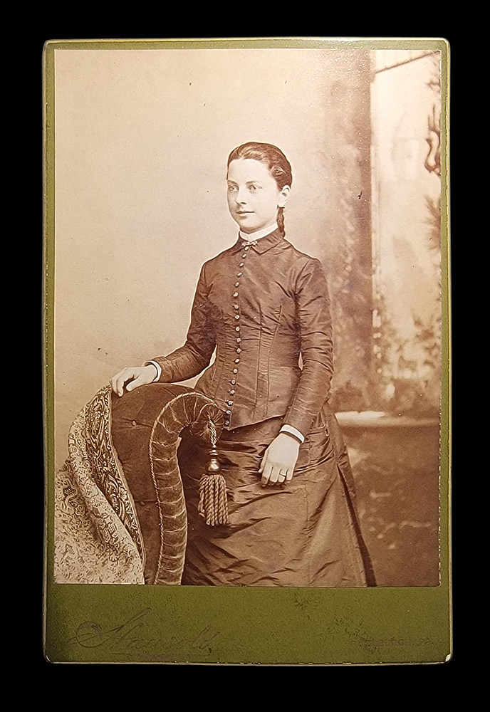 Pittsburgh PA Portrait Of A Beautiful Girl Antique Vintage Cabinet Card Photo