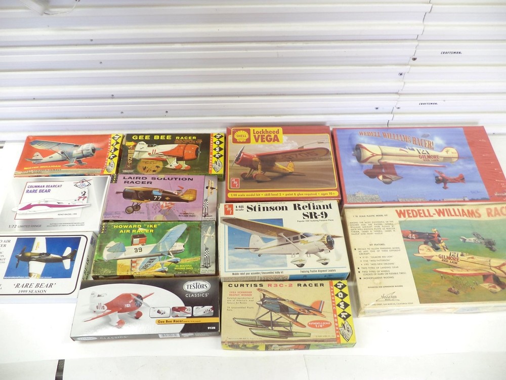Hawk/others Airplane Model kit lot (lot s)