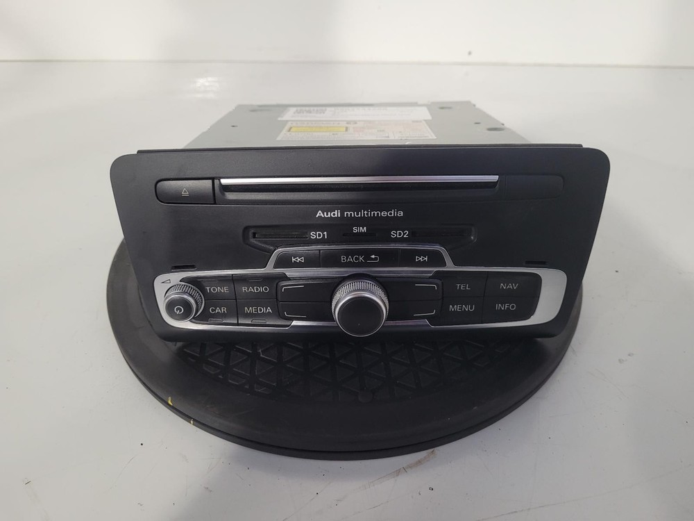 AUDI A1 MK1 2015 RADIO STEREO HEAD UNIT CD 8XA035670B