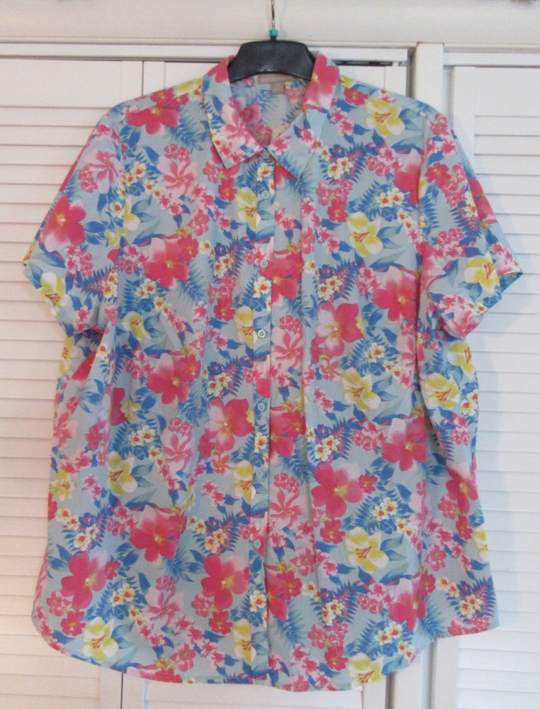 WOMAN WITHIN Sz 2X (26/28) Blue w/Pink, Blue, Yellow Flowers Short Sleeve Blouse