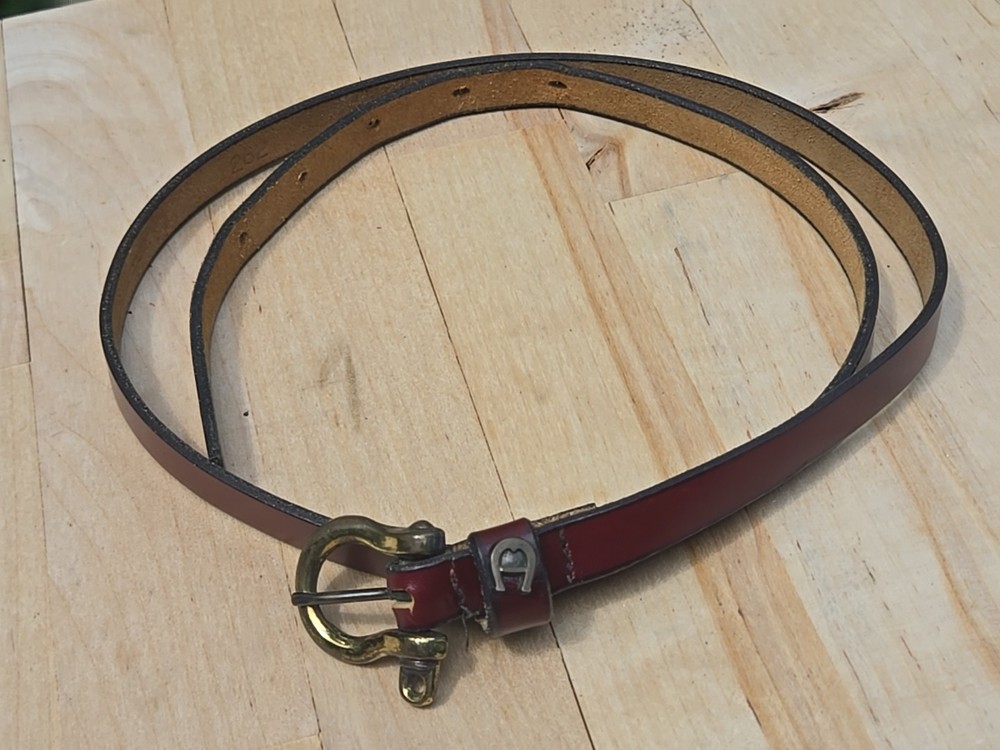 Etienne Aigner Leather Belt Metal Logo A Burgundy Medium Vintage 80s