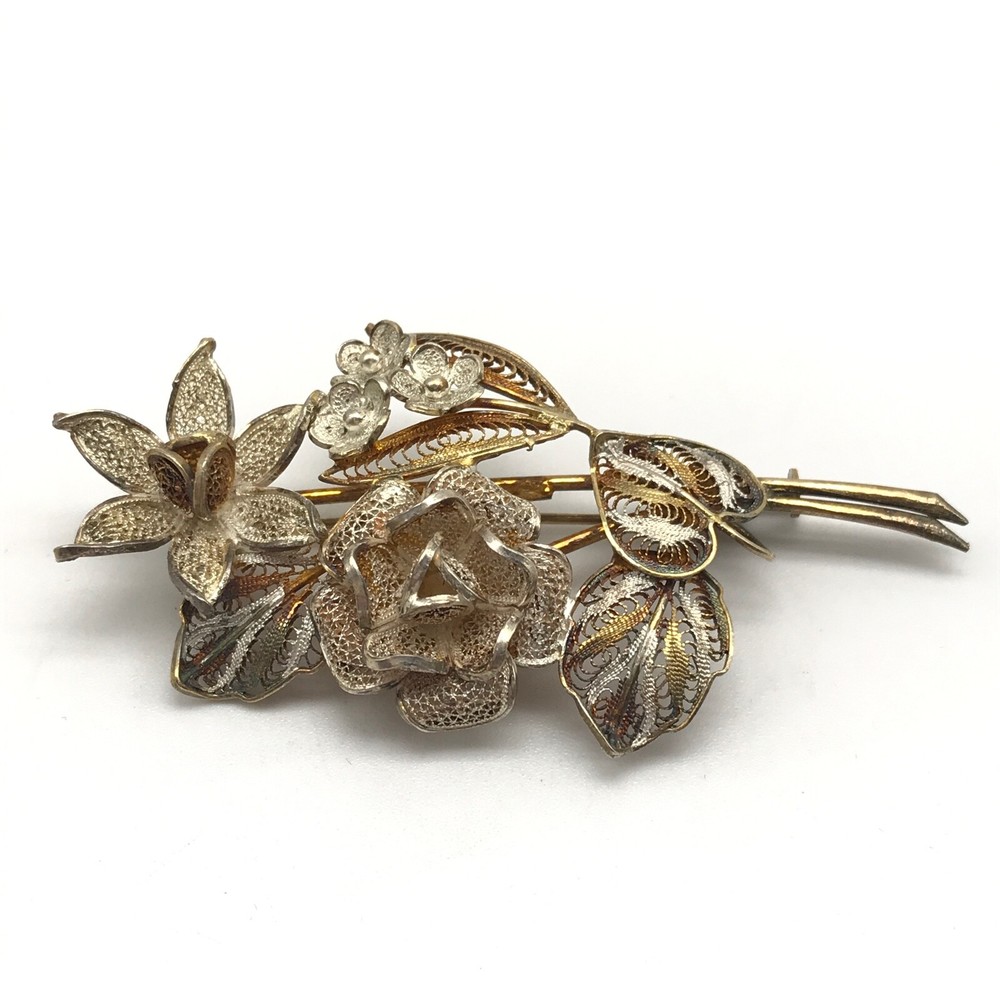 Vintage 800 Silver Intricate Detailed Filigree Flower Bunch Brooch Pin