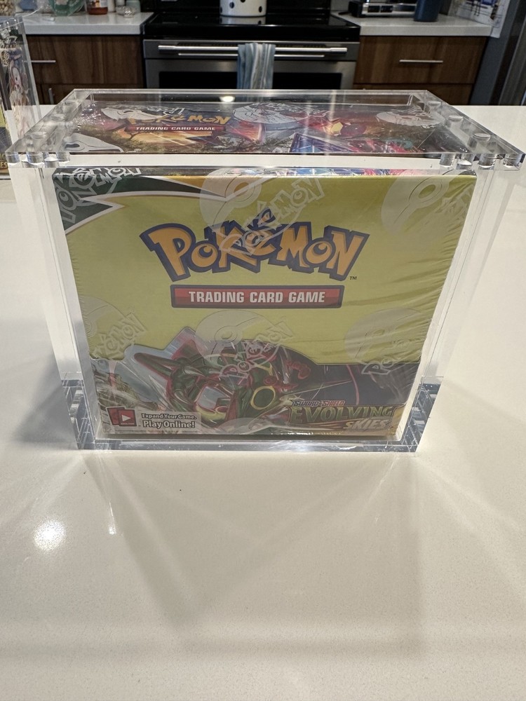 pokemon evolving skies booster box factory sealed + acrylic case