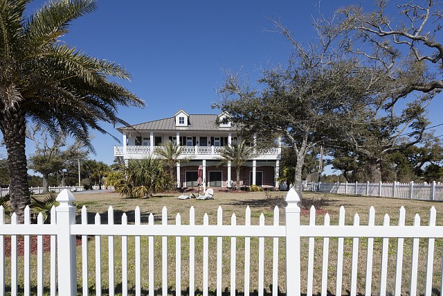 Bay St Louis Mississippi Gulf Coast Beach Home 2010s White Fence Lawn