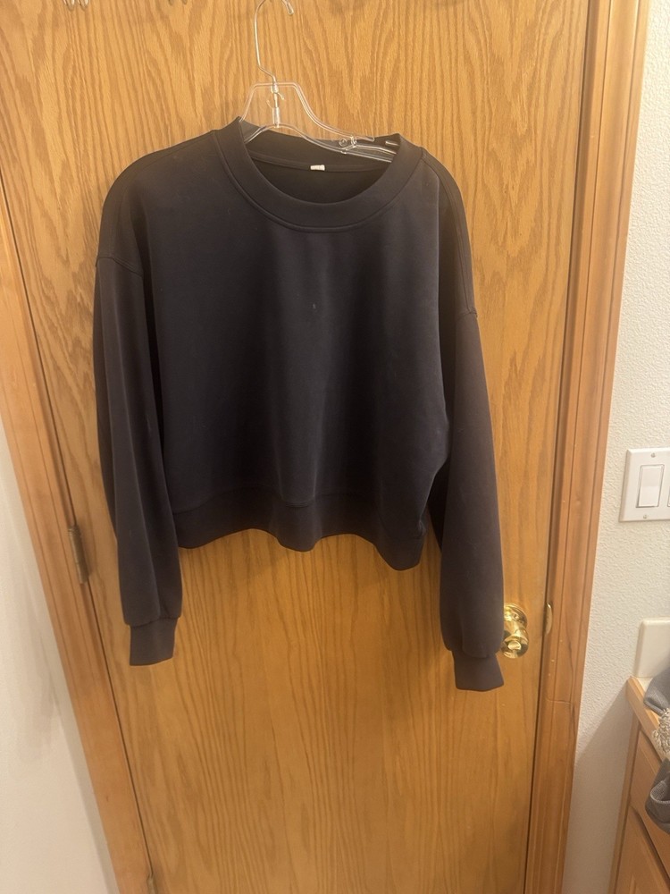 Lululemon Women’s Sweatshirt Size Small
