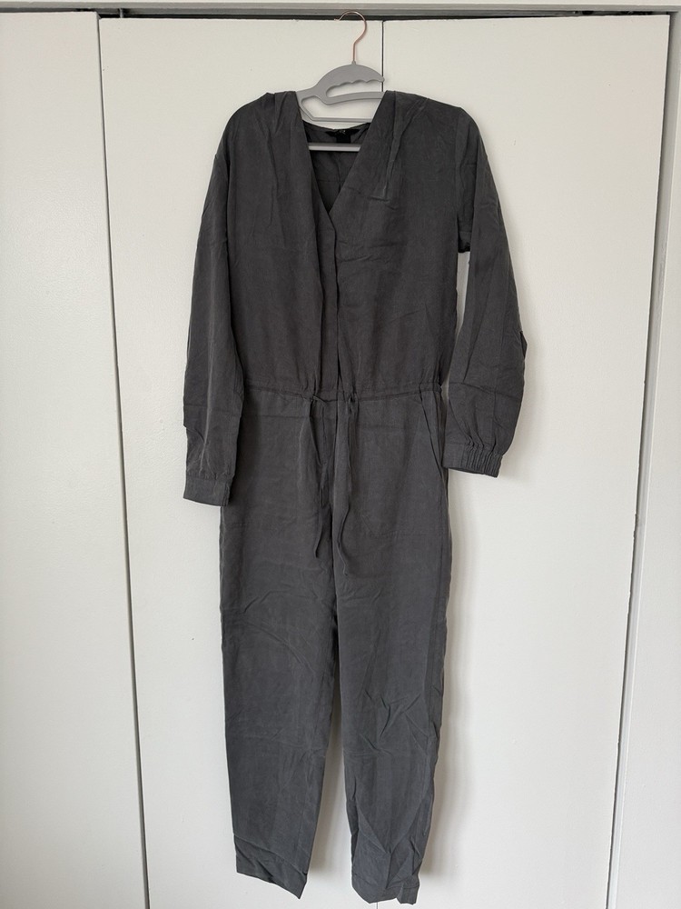 Gray Jumpsuit Long Sleeve V-Neck Drawstring Straight Leg Solid One-Piece