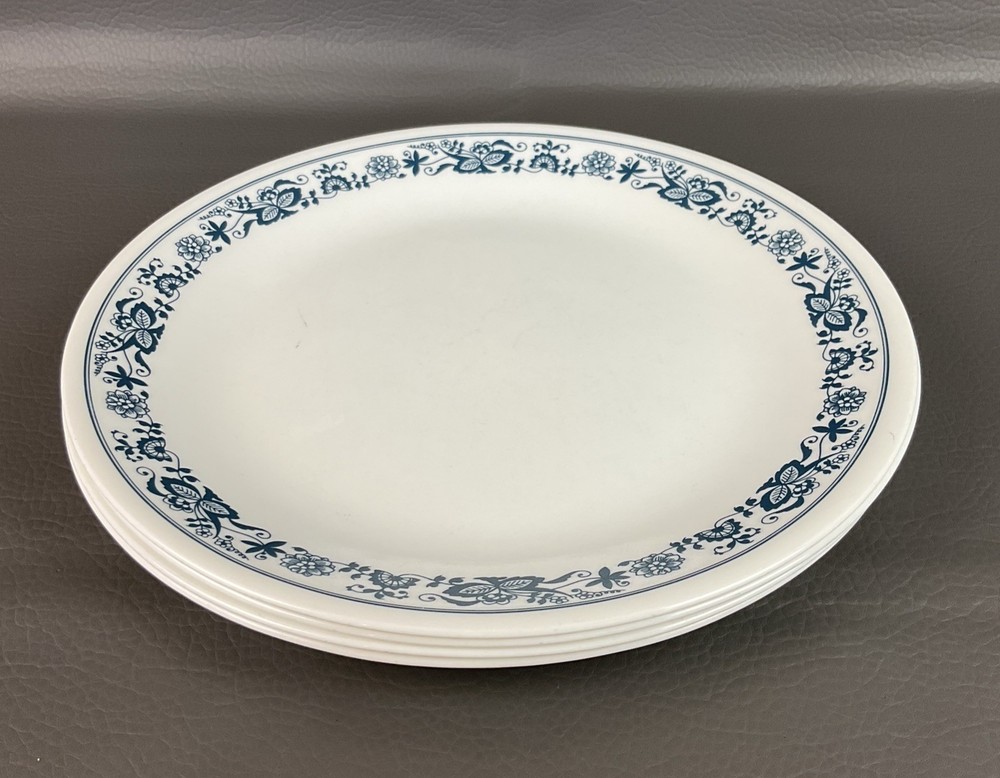 4 Corelle Blue & White Old Town (Blue Onion) Dinner Plates 10.25