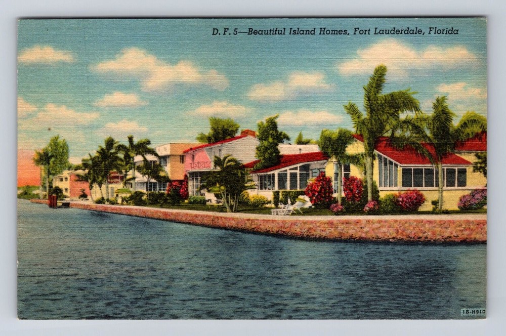 Ft Lauderdale FL-Florida, Island Homes Along Canal, Vintage Postcard