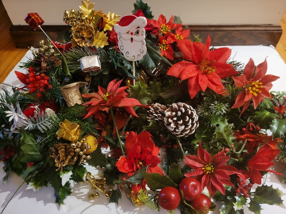 Large Lot 70+ Vintage Christmas Floral Picks Plastic Holly Silk Poinsettia Gifts