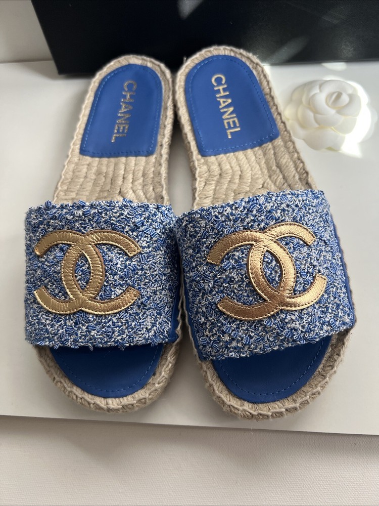 Chanel Blue Gold CC Logo Slide Sandals Mules Size 37 New 2024