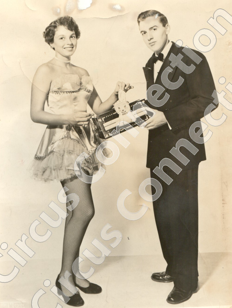 Mid Century Vaudeville Magician and Showgirl Press Photograph 8