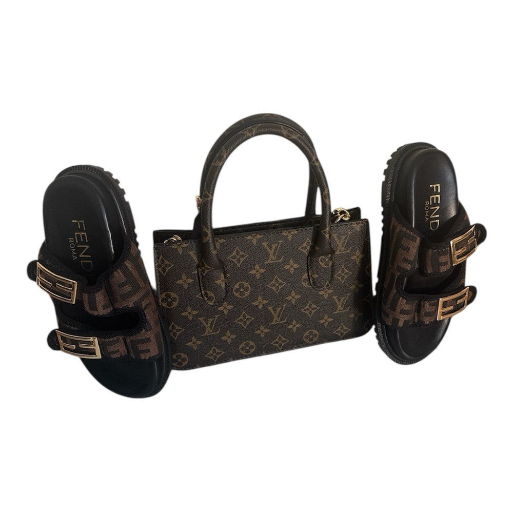 New women louis vuitton slides! Size 36 goocondition never been used