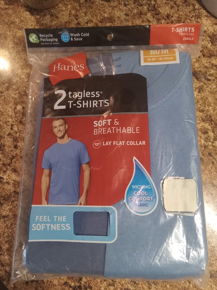2pk Hanes Tagless T's Sz M(38-40
