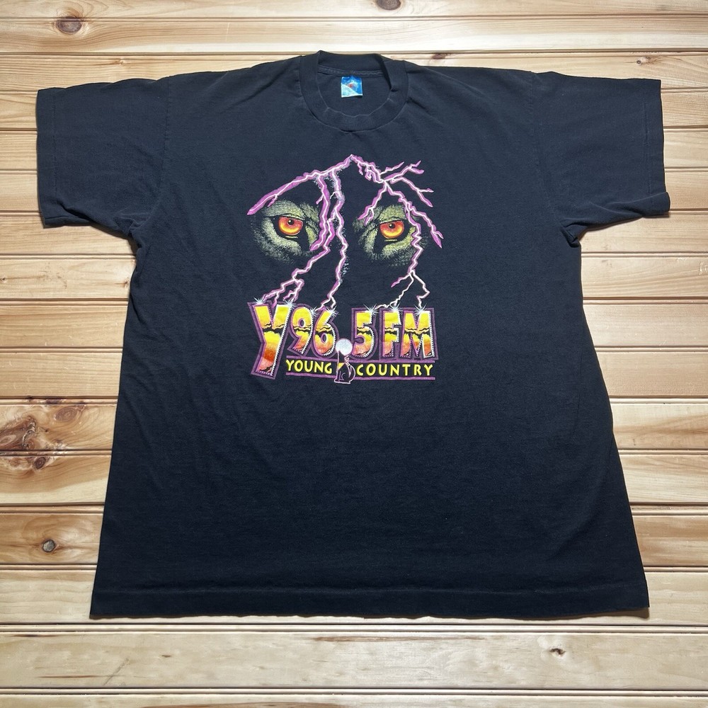Vintage 90s Young Country Y 96.5 FM Radio Wolf Lightning Shirt Size XL Instincts