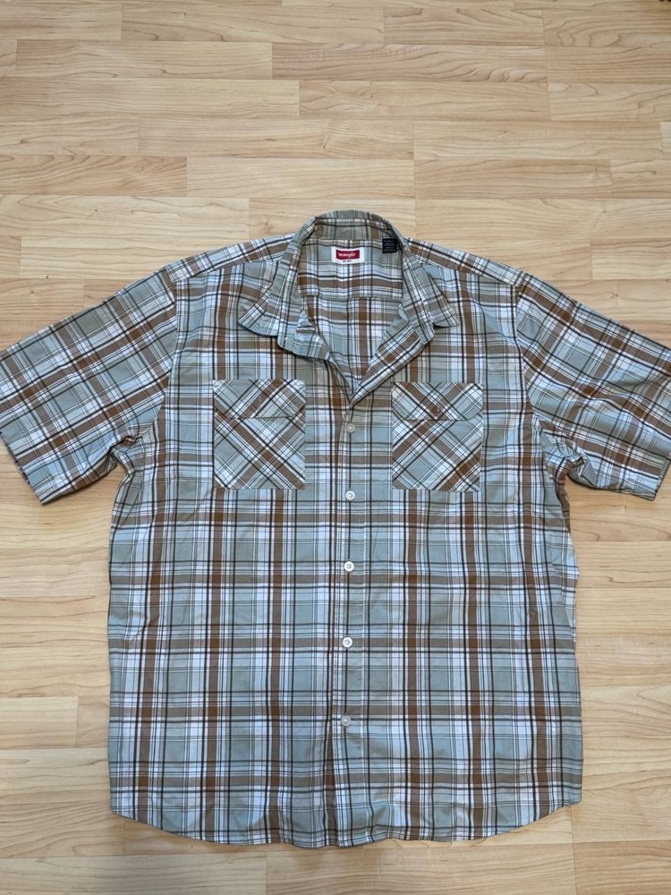 Vintage Wrangler Shirt Men's Size XL Short Sleeve Button Up Shirt