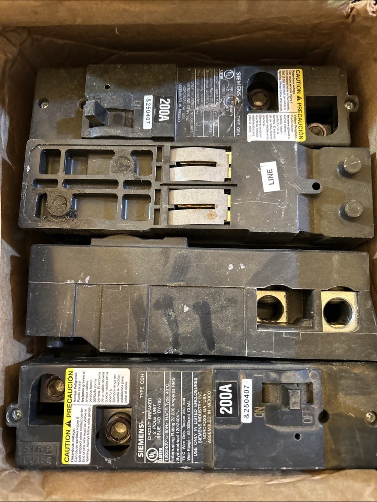 Siemens 200 Amp Type QSH 2 Pole Circuit Breaker 240V Top Feed Circuit Breaker