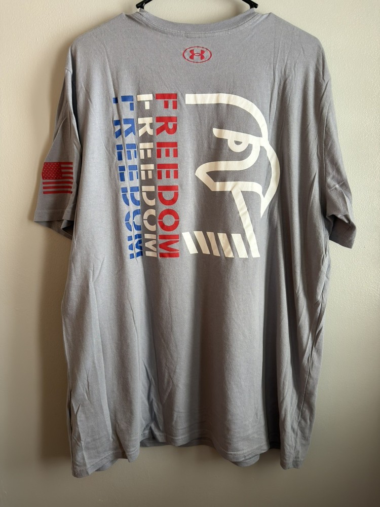 Under Armour Men's Grey T Shirt, red white blue Freedom, Size XXL