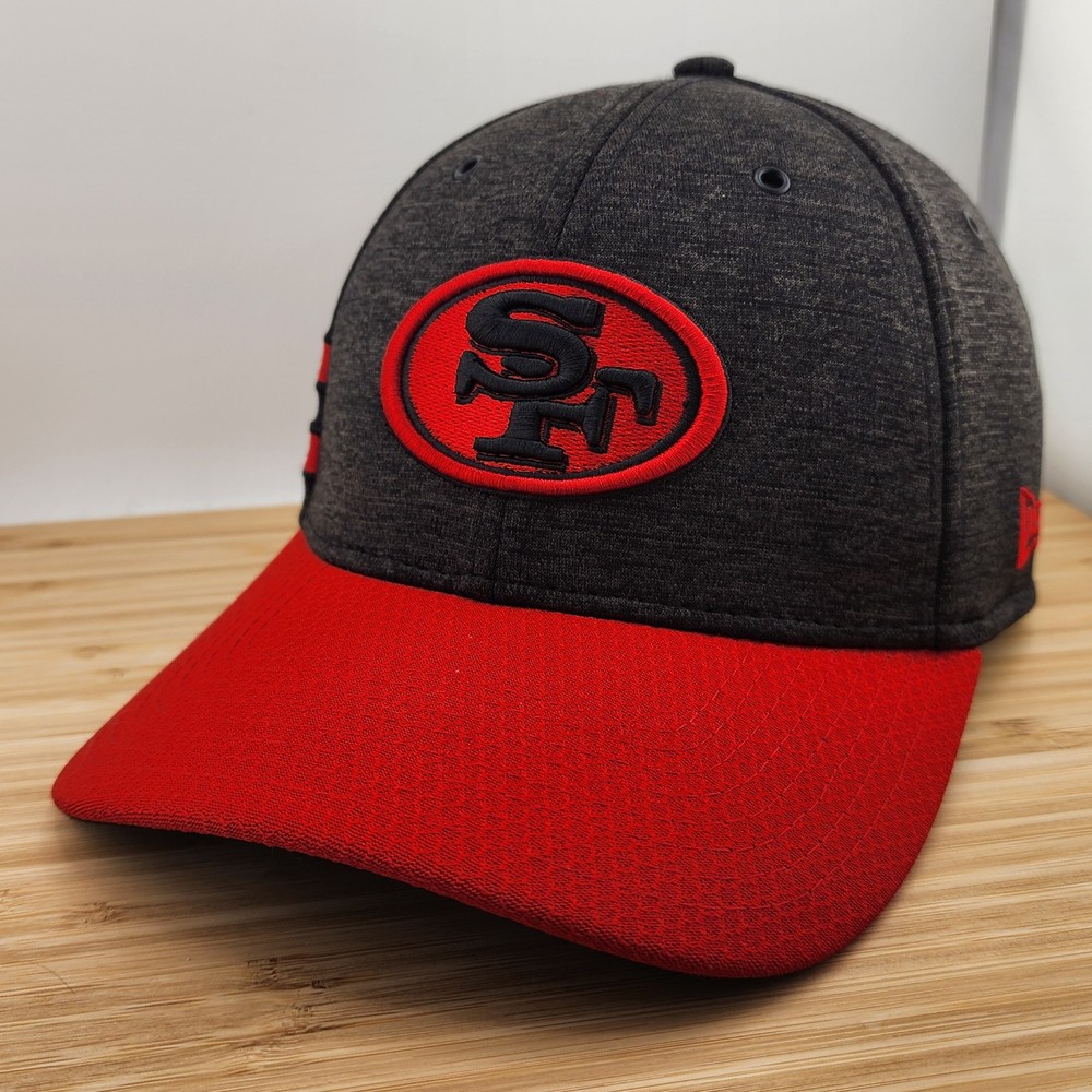San Francisco 49ers Hat Cap, Scarlet, 2018 NFL Sideline, New Era 3930, Size M/L