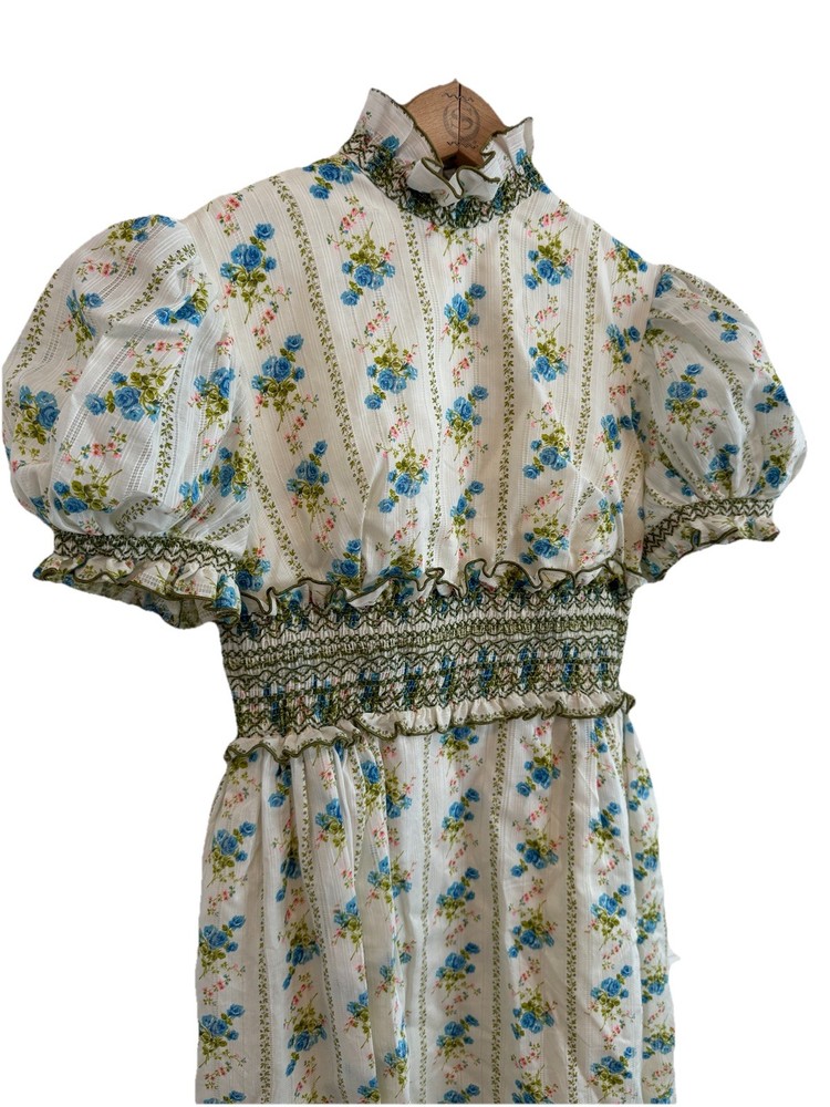 Vintage Cottage Core Maxi Dress Gunne Style Smocked Floral Small READ