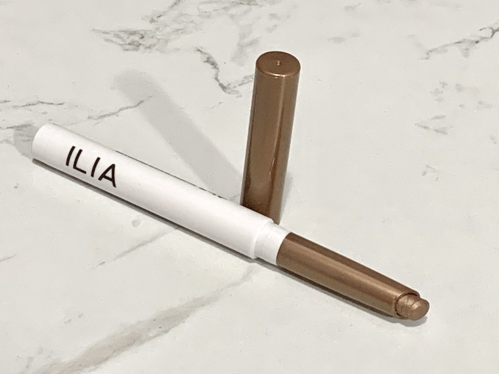 Ilia Eye Stylus Shadow Stick - Adorn (neutral taupe)