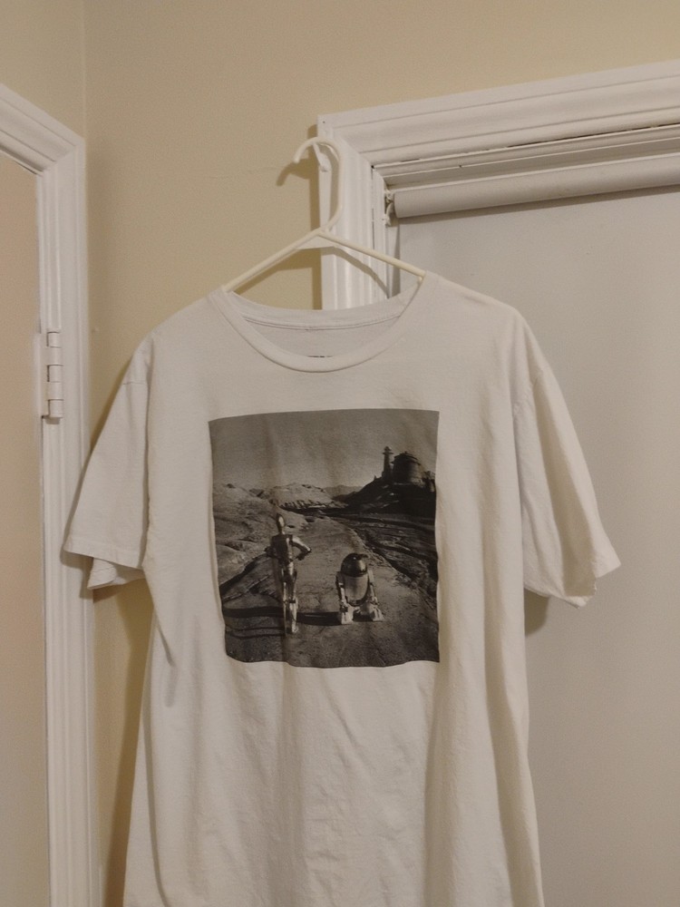 Star Wars Men's  XL R2-D2 And C3-PO Short Sleeve T-Shirt Crew Neck