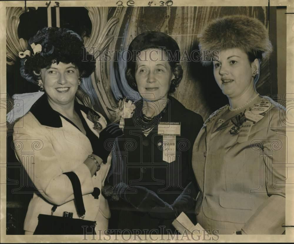 1960 Press Photo Home Builders Women's auxiliary officers meet at The Roosevelt