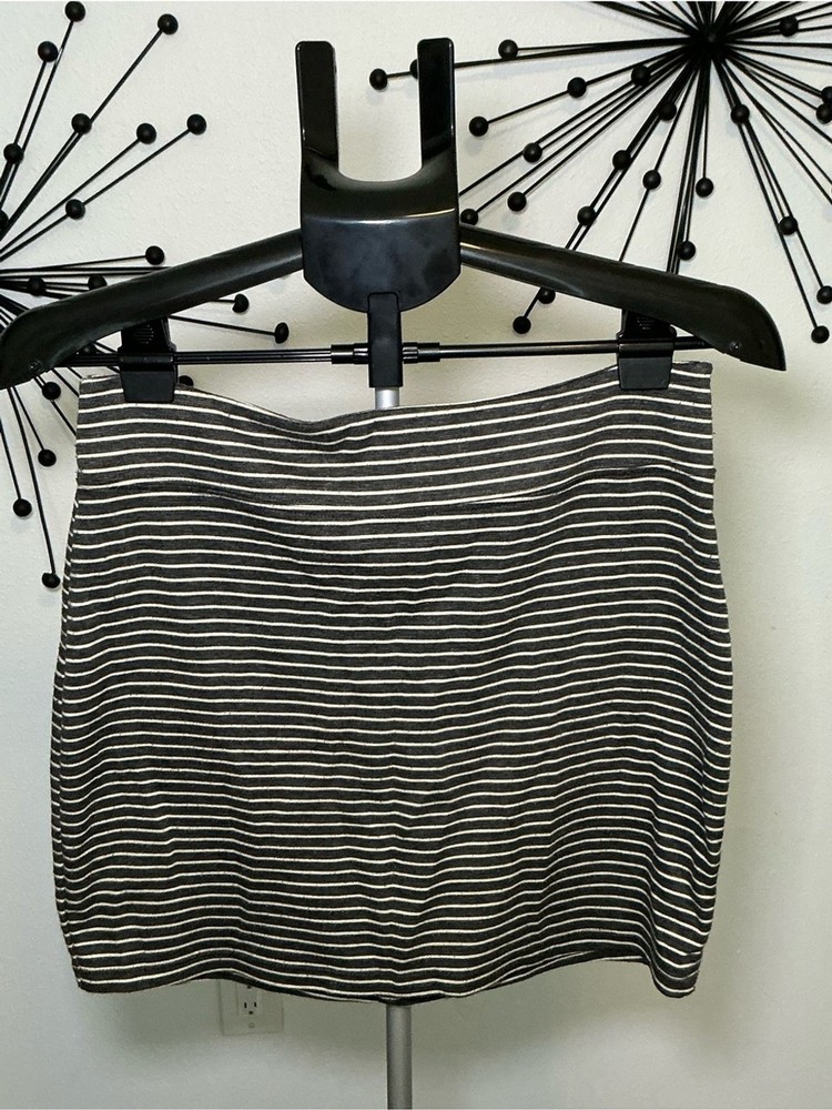 BDG Striped Mini Skirt Gray White Bodycon Zip Back Size L