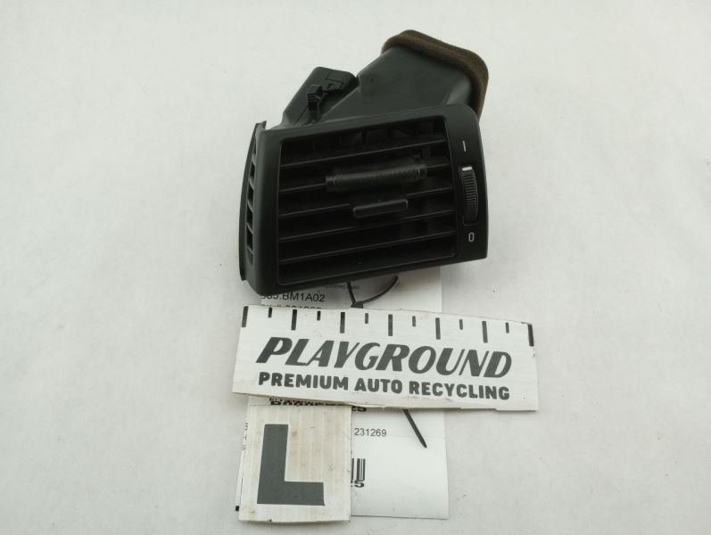 BMW 325i E46 Sedan  Front Driver Left Air Flow Vent Fits 2001-2005